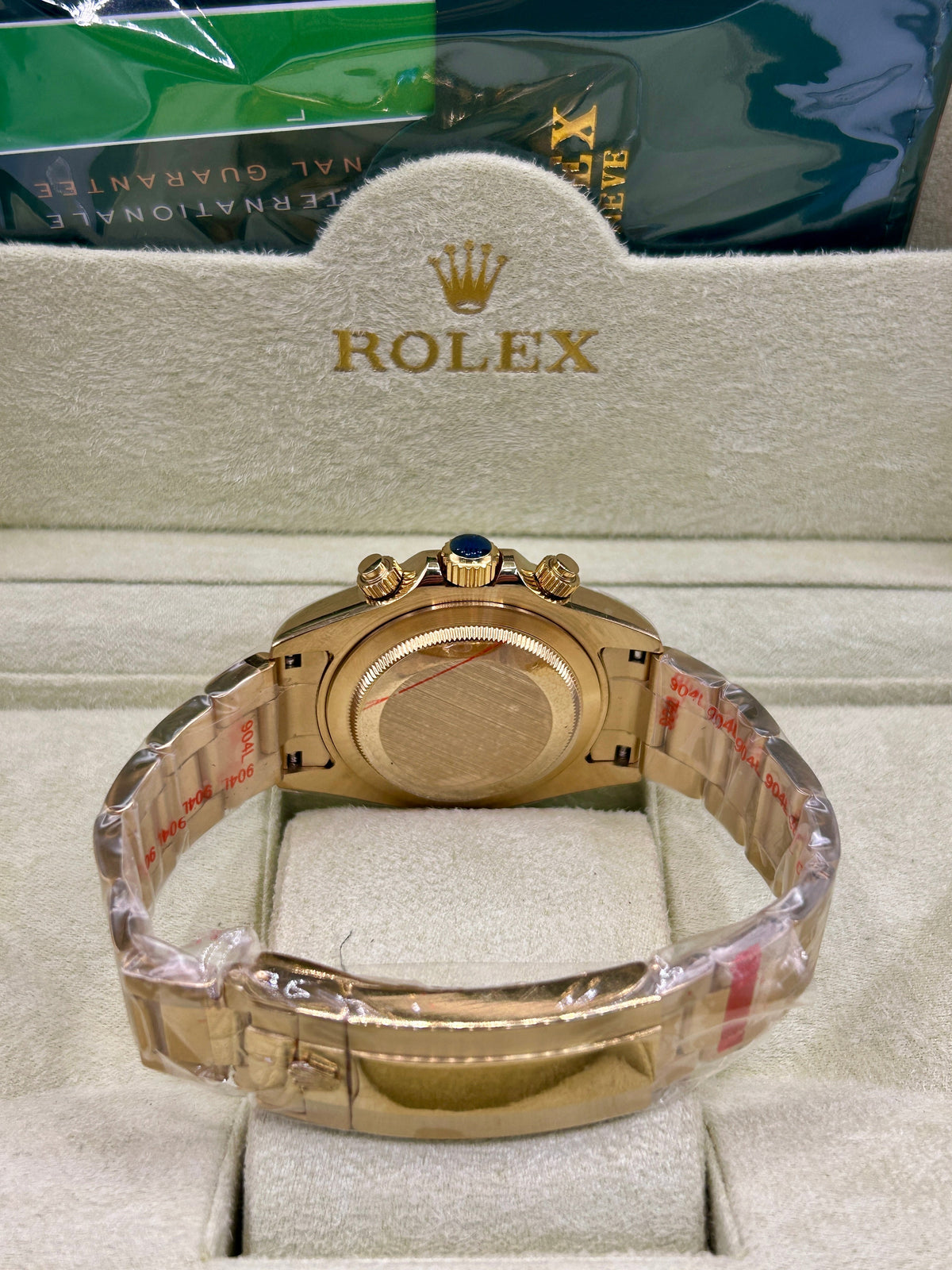 Montre chronographe en or rose avec cadran gris glacé