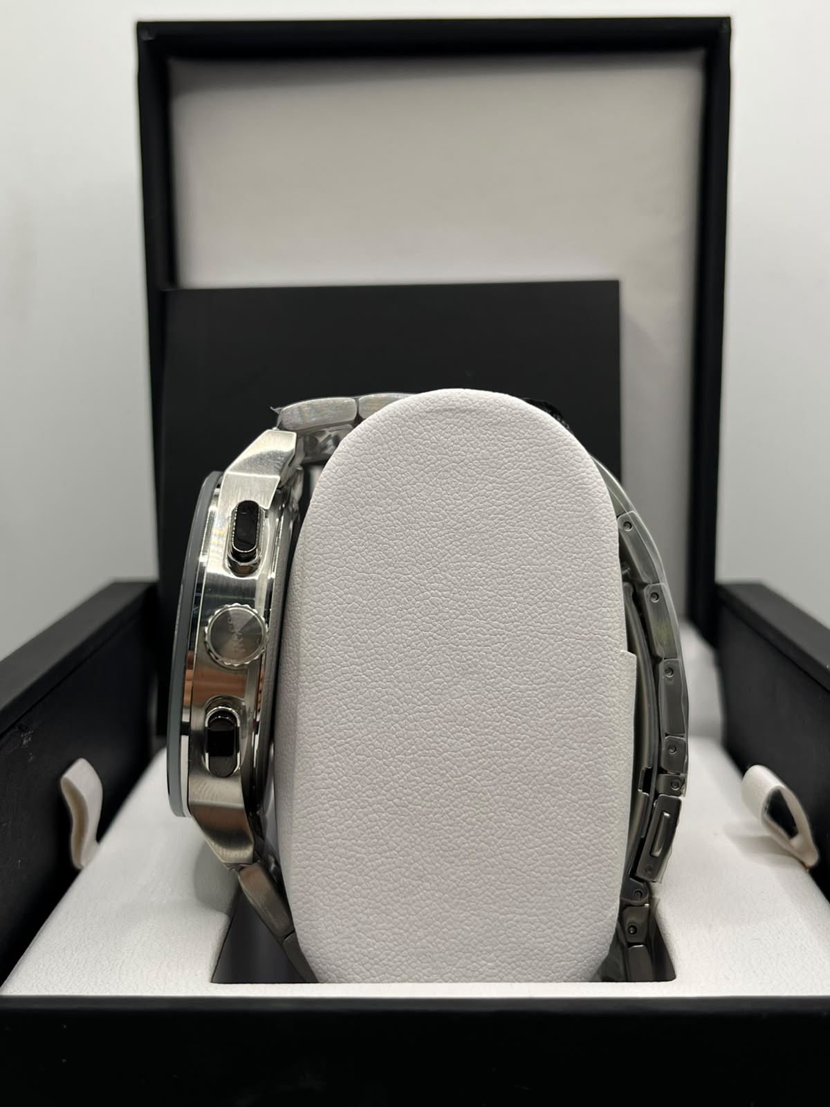 Montre Homme en Acier Noir & Argent