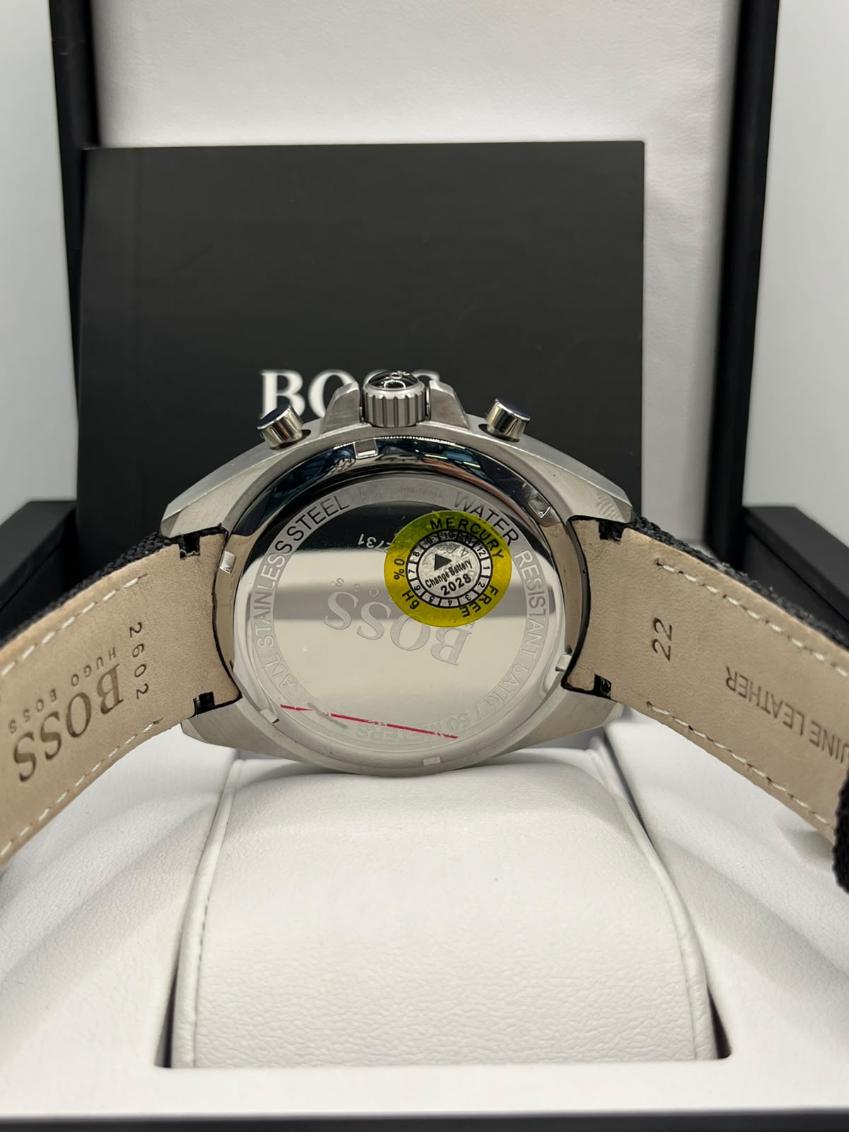 Montre homme classique en cuir