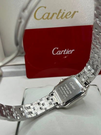Montre féminine à cadran argenté et bracelet en acier inoxydable