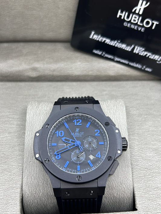 Montre Chronographe Noir et Bleu
