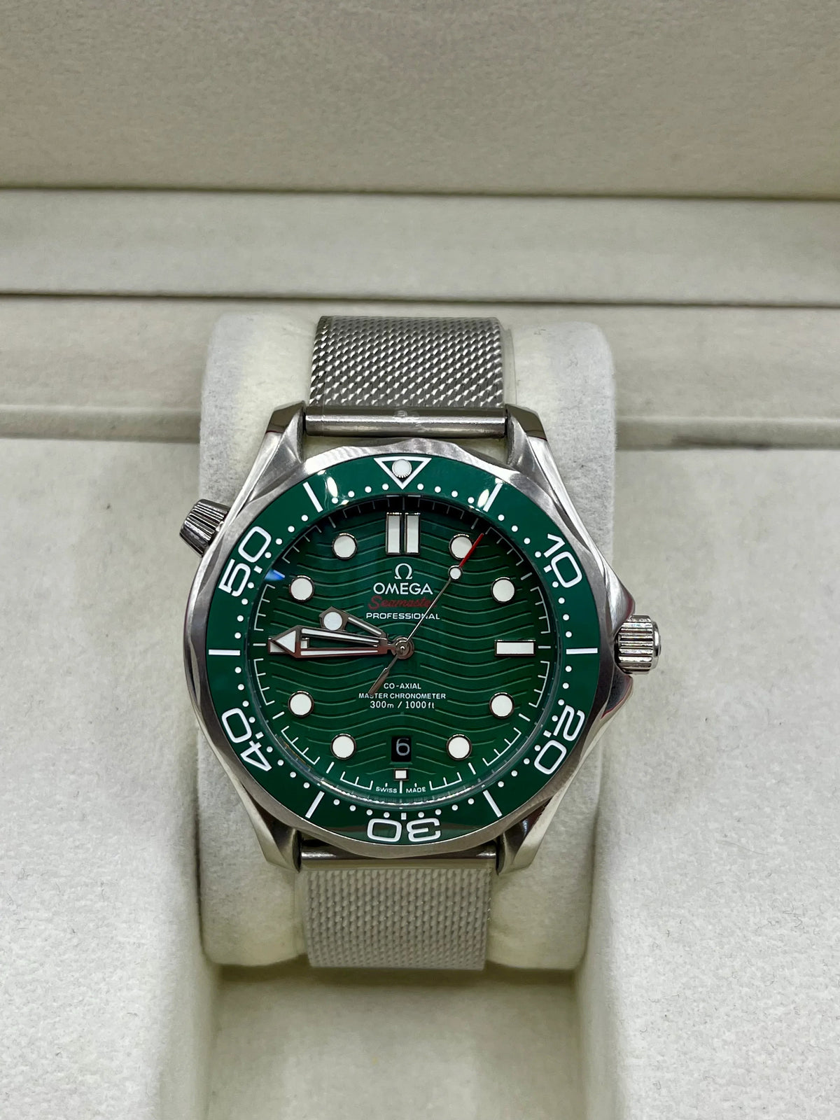 Montre Diver 300M à cadran vert