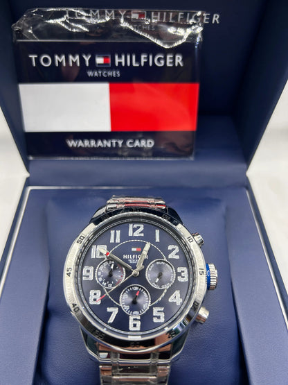 Montre à Cadran Bleu