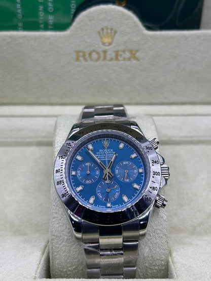 Montre à cadran bleu en métal