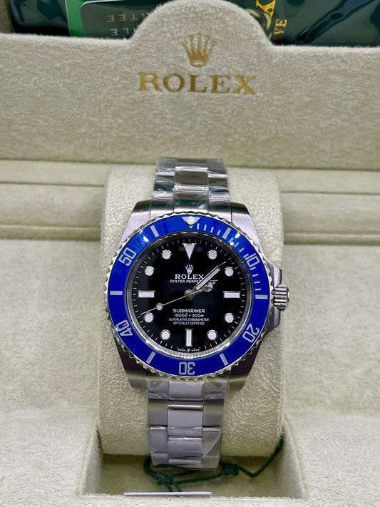 Montre Submariner à lunette bleue en acier inoxydable