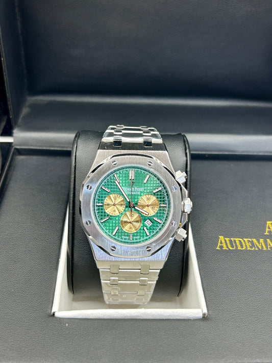 Montre chronographe en acier inoxydable à cadran vert