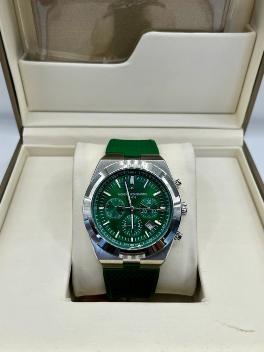 Montre chronographe à cadran vert et bracelet vert
