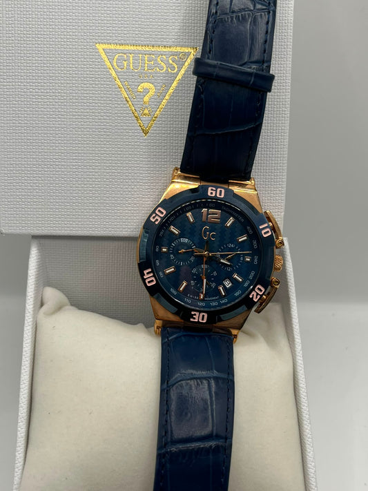 Montre Chronographe à Cadran Bleu et Bracelet en Cuir Bleu