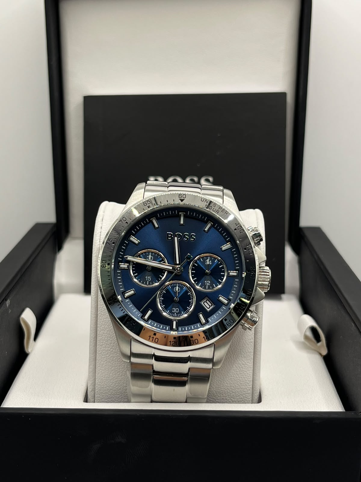 Montre Homme à Cadran Bleu et Bracelet en Acier