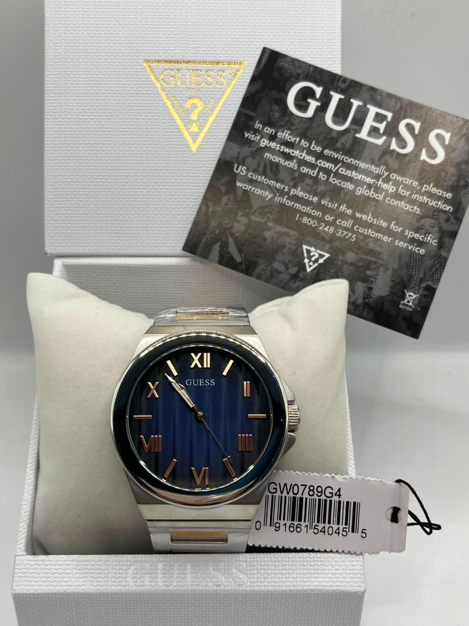 Montre Quartz à Cadran Bleu et Bracelet en Acier Inoxydable Argenté