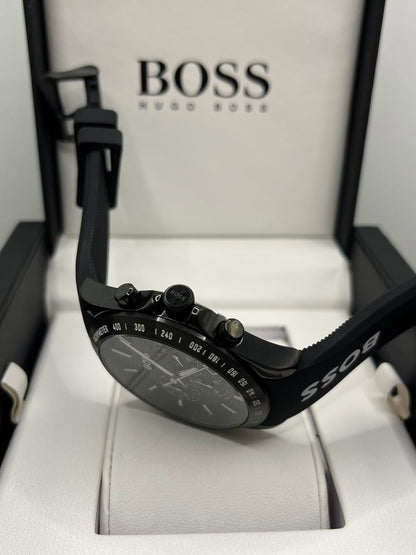 Coffret montre homme avec bracelet noir